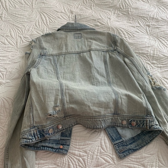 American Eagle Jean Jacket with rips - Picture 2 of 2